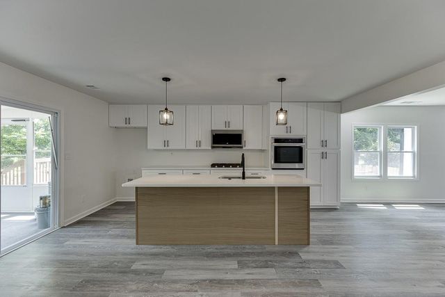 1423 Lynford Drive SW, Atlanta, GA 30310