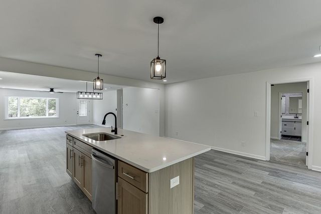 1423 Lynford Drive SW, Atlanta, GA 30310