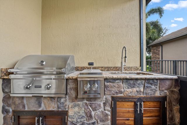 10765 PISA Road, Wellington, FL 33414