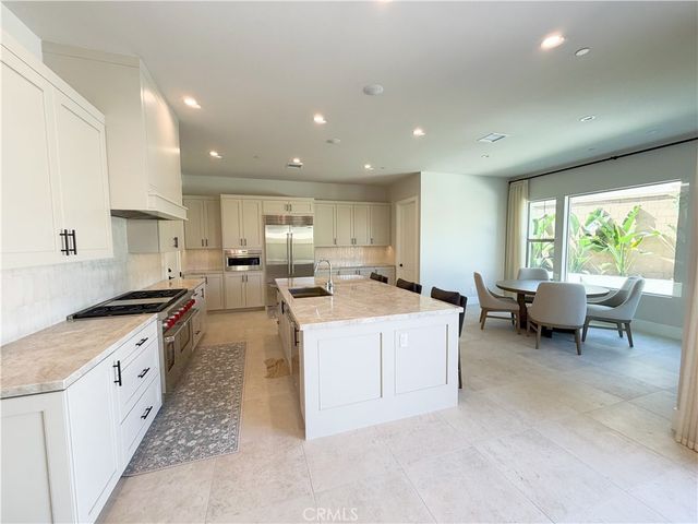 115 mossvine, Irvine, CA 92618