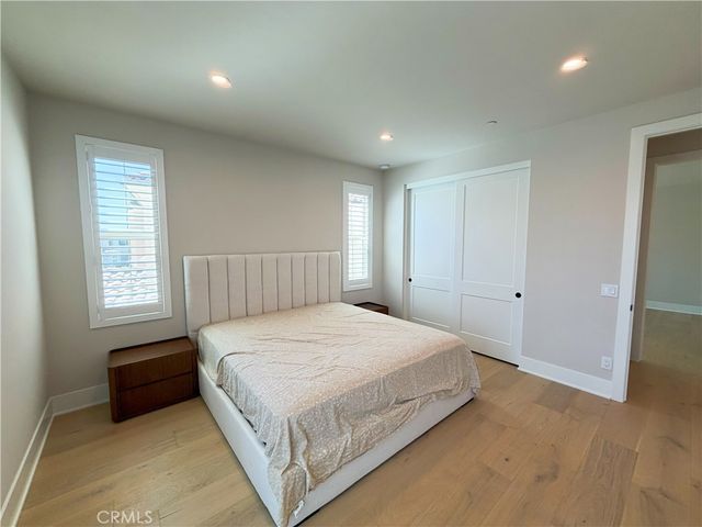 115 mossvine, Irvine, CA 92618