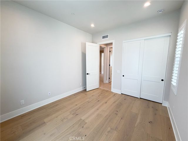 115 mossvine, Irvine, CA 92618