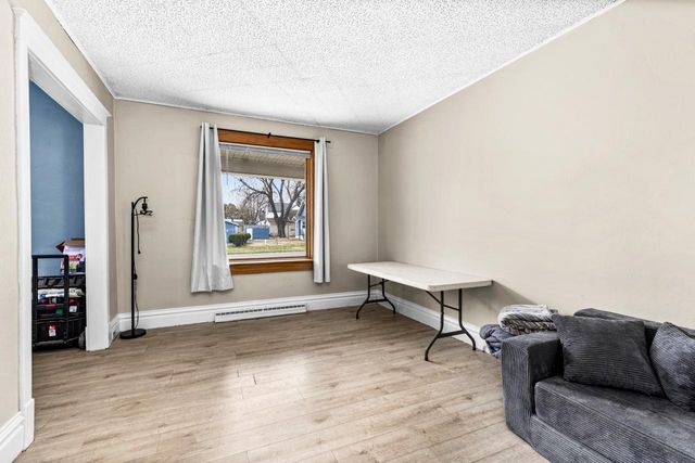 513 15th Avenue E, Superior, WI 54880