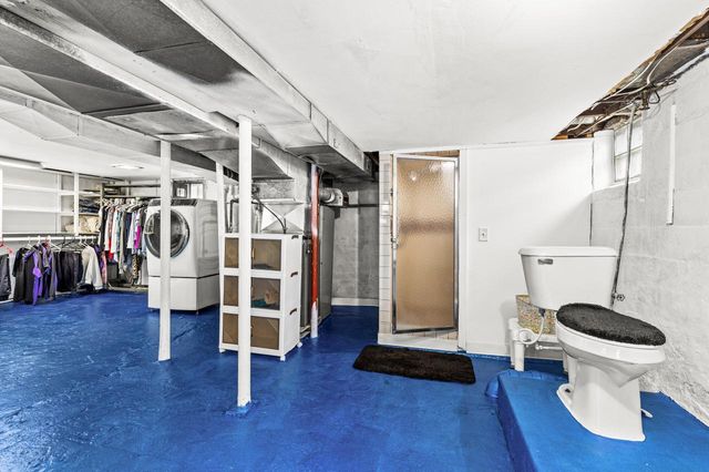 513 15th Avenue E, Superior, WI 54880