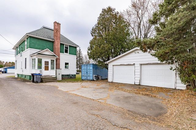 513 15th Avenue E, Superior, WI 54880