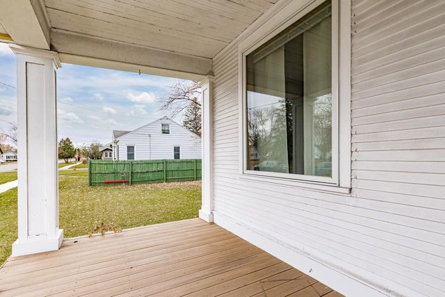 513 15th Avenue E, Superior, WI 54880