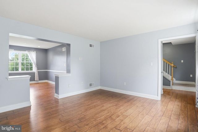 608 REDWOOD DR, Lancaster, PA 17602
