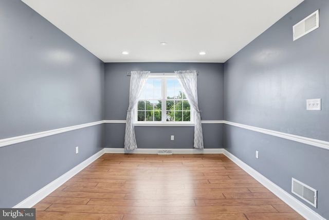 608 REDWOOD DR, Lancaster, PA 17602