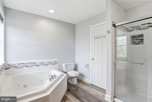 608 REDWOOD DR, Lancaster, PA 17602