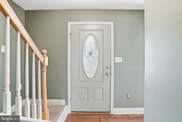608 REDWOOD DR, Lancaster, PA 17602