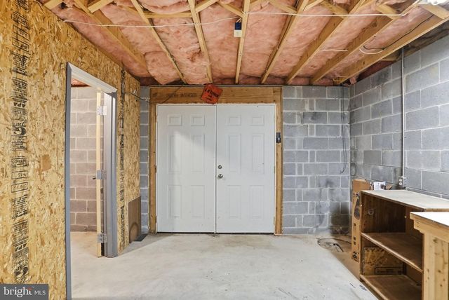 608 REDWOOD DR, Lancaster, PA 17602
