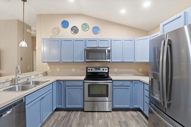 5694 MOON FLOWER PLACE, The Villages, FL 32163