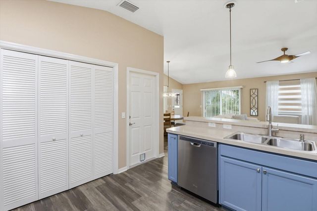 5694 MOON FLOWER PLACE, The Villages, FL 32163