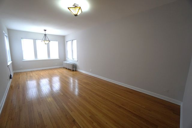 4419 N Whipple Street 1A, Chicago, IL 60625