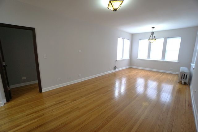 4419 N Whipple Street 1A, Chicago, IL 60625