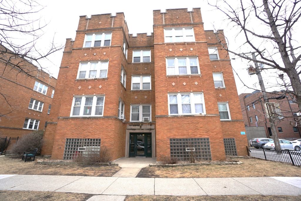 4419 N Whipple Street 1A, Chicago, IL 60625