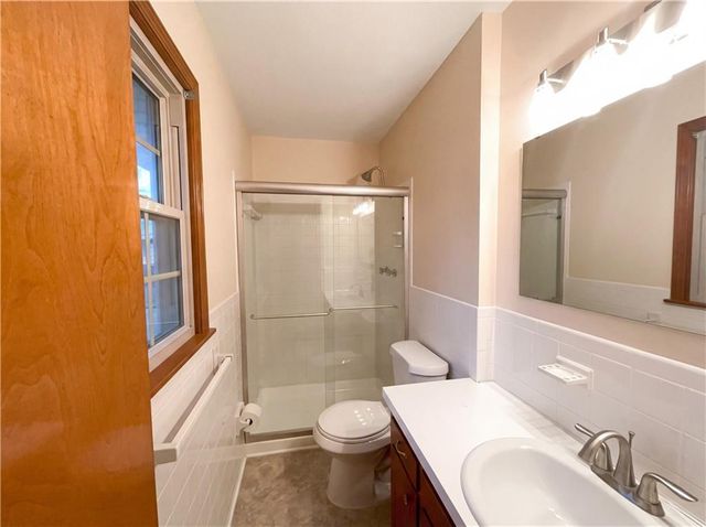 3904 S Stayton Avenue, Independence, MO 64055