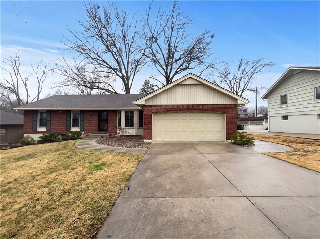 3904 S Stayton Avenue, Independence, MO 64055