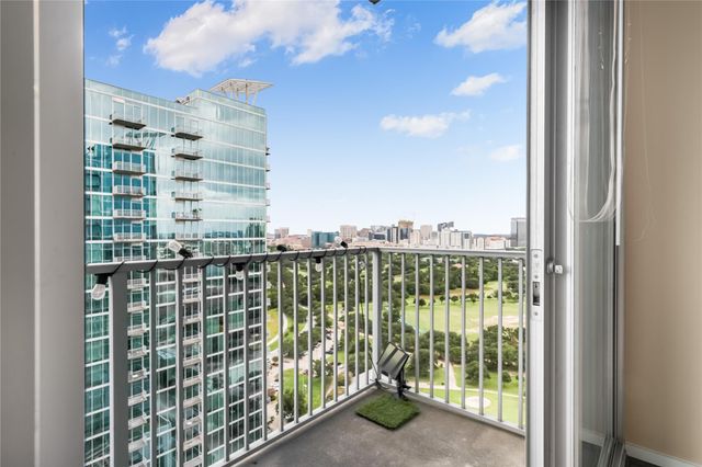 5925 Almeda Road 12410, Houston, TX 77004