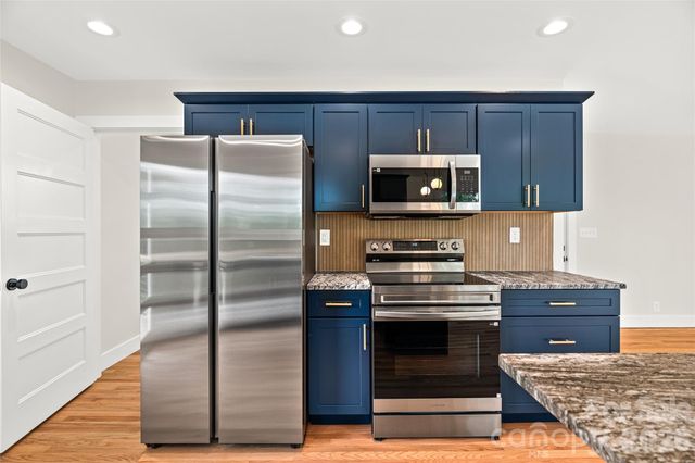 155 Oak Terrace, Arden, NC 28704