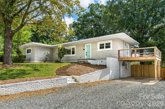 155 Oak Terrace, Arden, NC 28704