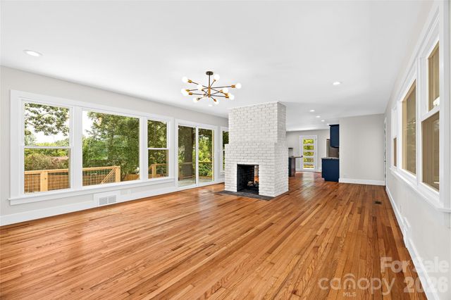 155 Oak Terrace, Arden, NC 28704