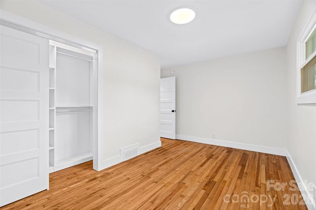 155 Oak Terrace, Arden, NC 28704