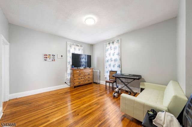 32 Norwood Ave 3, Plainfield City, NJ 07060