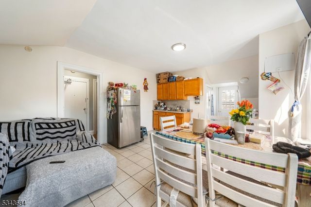 32 Norwood Ave 3, Plainfield City, NJ 07060