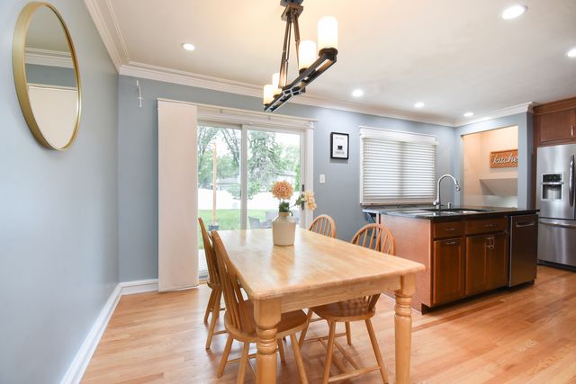 1026 Timber Lane, Darien, IL 60561