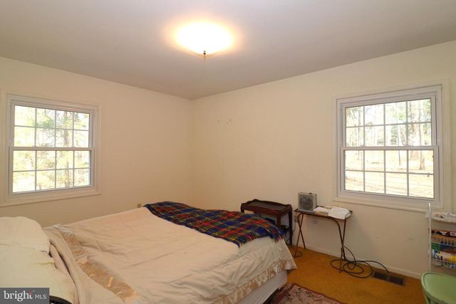 9305 LEES RIDGE RD, Warrenton, VA 20186