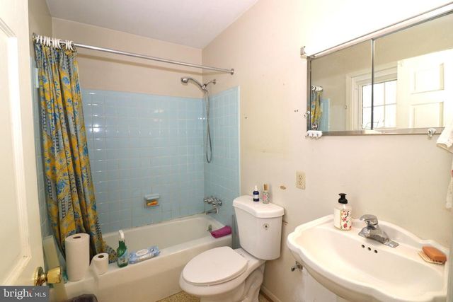 9305 LEES RIDGE RD, Warrenton, VA 20186