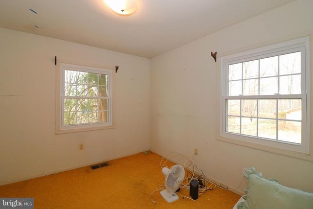 9305 LEES RIDGE RD, Warrenton, VA 20186