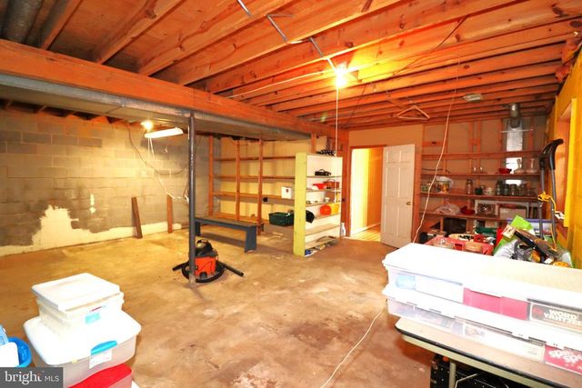 9305 LEES RIDGE RD, Warrenton, VA 20186