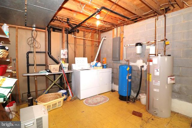 9305 LEES RIDGE RD, Warrenton, VA 20186