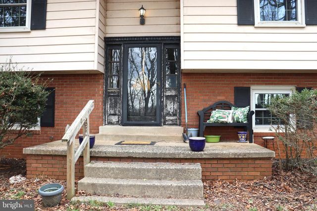 9305 LEES RIDGE RD, Warrenton, VA 20186