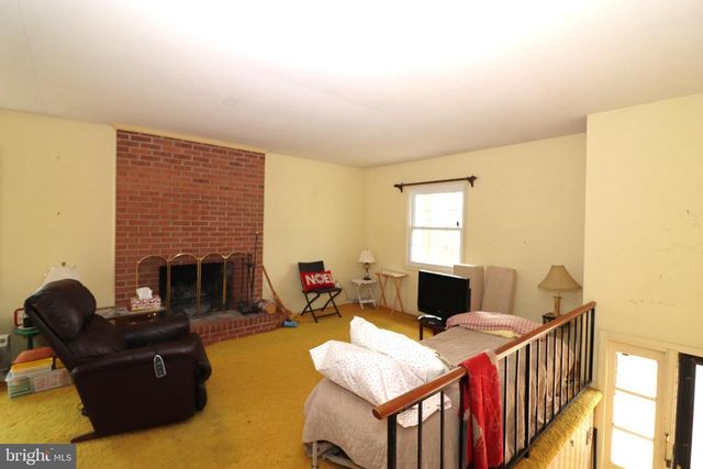 9305 LEES RIDGE RD, Warrenton, VA 20186