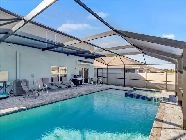 5446 LOGAN CAVE AVENUE, Wimauma, FL 33598