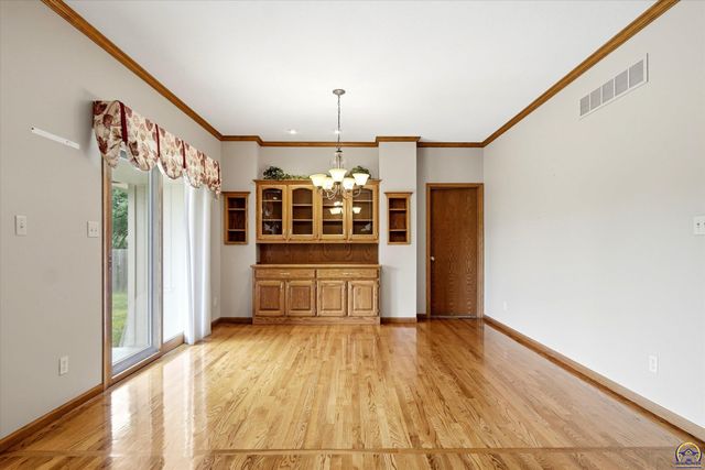 7315 SW Ambassador PL, Topeka, KS 66610