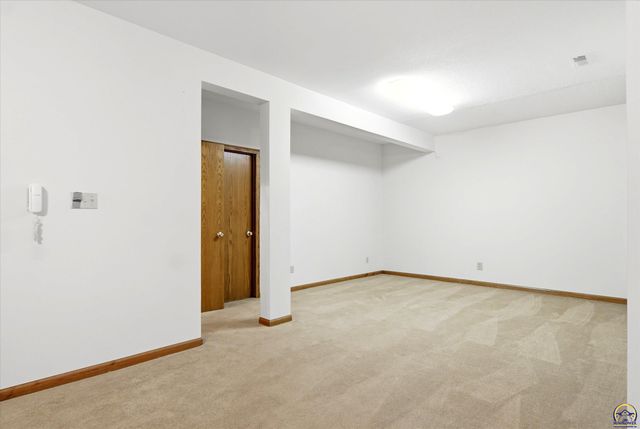 7315 SW Ambassador PL, Topeka, KS 66610