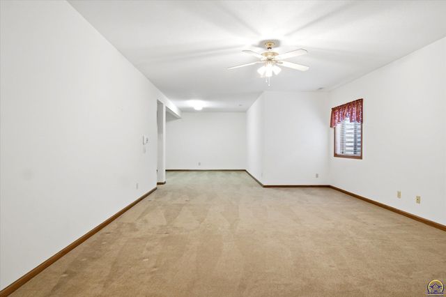7315 SW Ambassador PL, Topeka, KS 66610