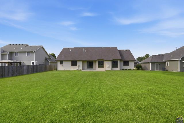 7315 SW Ambassador PL, Topeka, KS 66610