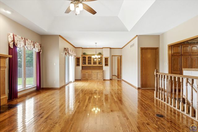 7315 SW Ambassador PL, Topeka, KS 66610