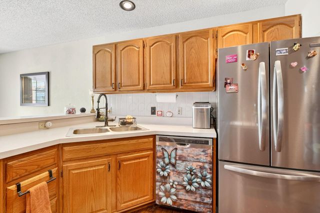 1252 Dunhurst Street, Circleville, OH 43113