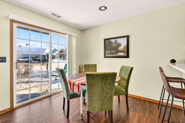 1252 Dunhurst Street, Circleville, OH 43113