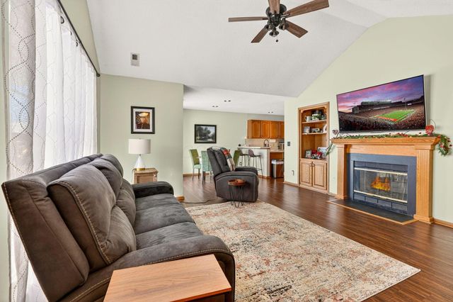 1252 Dunhurst Street, Circleville, OH 43113