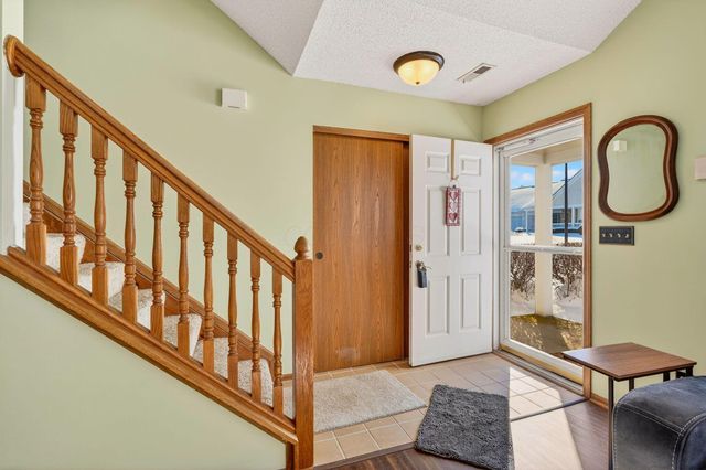 1252 Dunhurst Street, Circleville, OH 43113