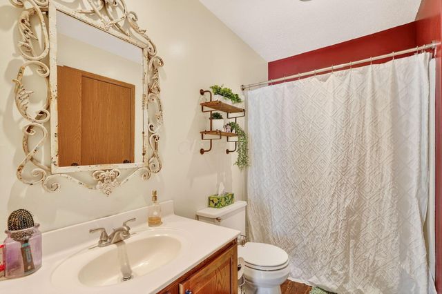 1252 Dunhurst Street, Circleville, OH 43113