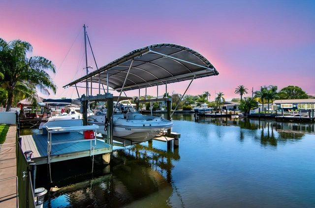 372 WESTWINDS DRIVE, Palm Harbor, FL 34683