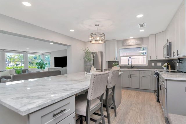 372 WESTWINDS DRIVE, Palm Harbor, FL 34683